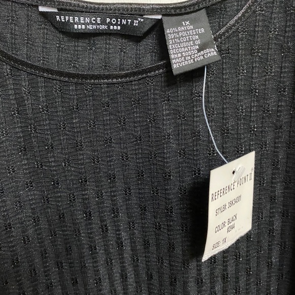 Reference Point Black Blouse - Picture 2 of 4
